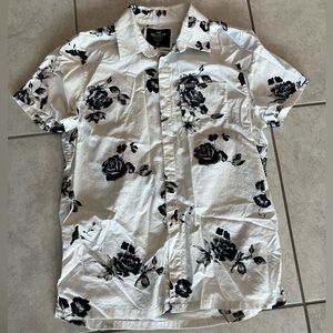 Hollister Button Up